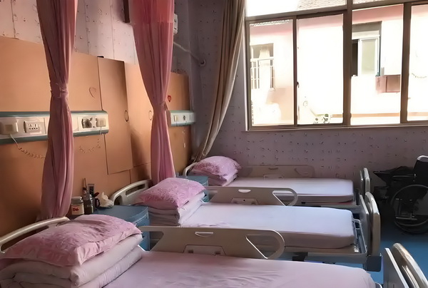 深圳落户往届本科生_「戏台」真的好看吗？ 戏台真的好不富裕”家里