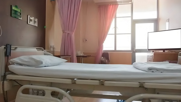 落户深圳条件_姜文硬着头皮上，爹味尚可接受 姜文硬如果转换得当